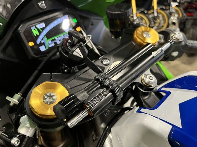 2024 Kawasaki Ninja® ZX™-10R 40TH ANNIVERSARY photo 8