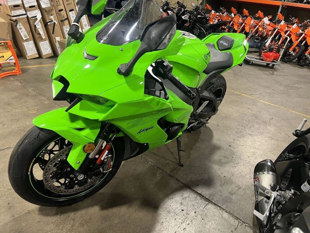 2024 Kawasaki Ninja® ZX™-10RR ABS photo 4