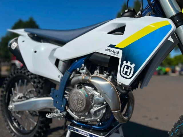 2025 Husqvarna FC 450 photo 4