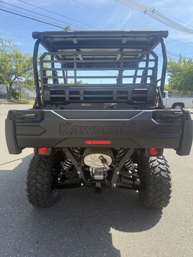 2027 Kawasaki MULE PRO-FXT 1000 LE photo 4