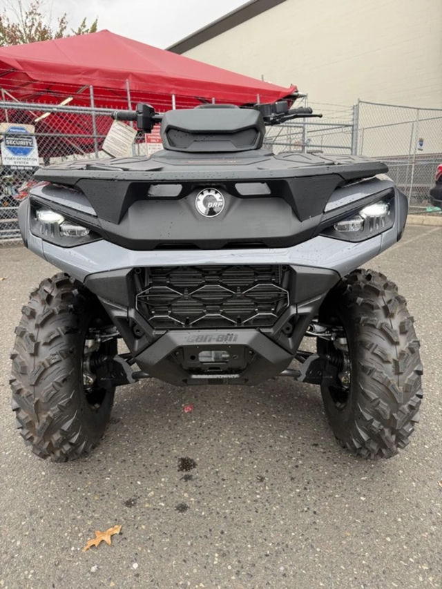 2026 Can-Am Outlander MAX DPS 850 photo 3