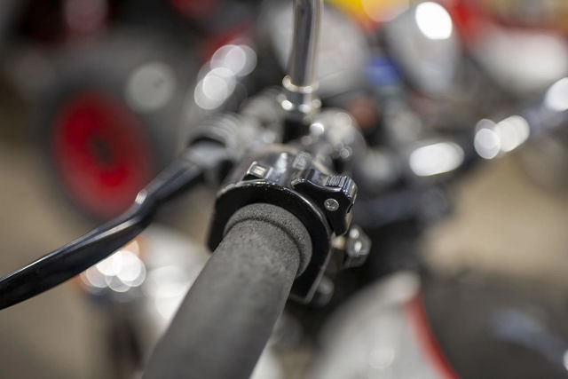 1983 Yamaha XV920 Virago photo 9
