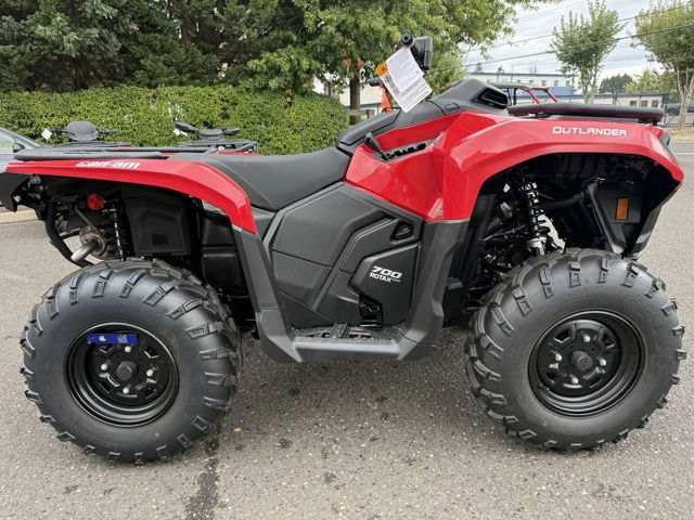 2026 Can-Am Outlander DPS 700 photo 2