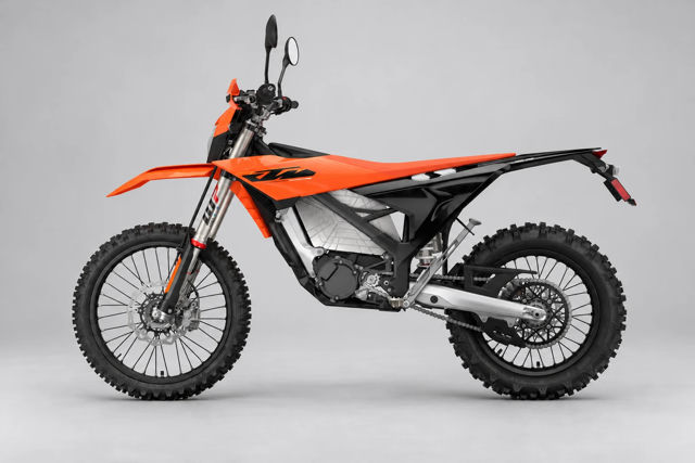 2027 KTM Freeride E photo 3