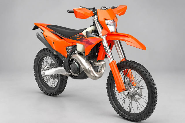 2027 KTM 300 XC-W photo 3