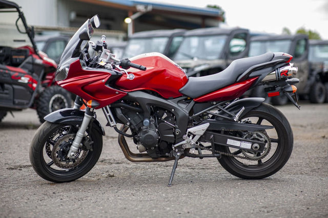 2006 Yamaha FZ 6 photo 11