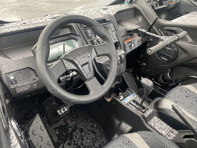 2026 Kawasaki Teryx KRX® 1000 Blackout Edition photo 2