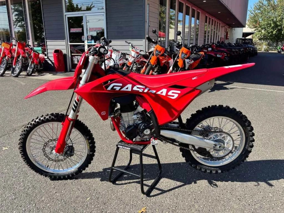2024 GASGAS MC 450F photo 2