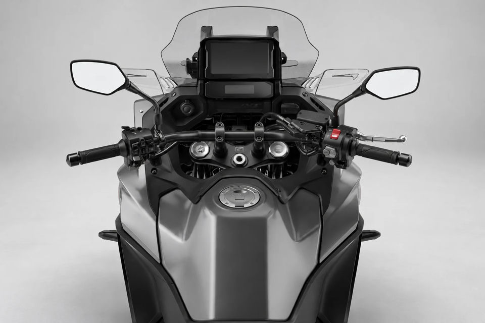 2026 Honda NT1100 DCT photo 3