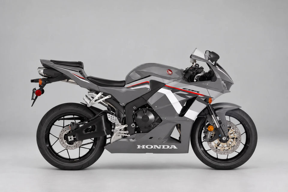 2026 Honda CBR600RR photo 1