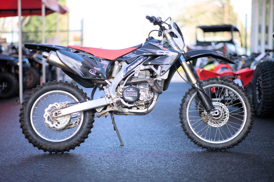 2006 Honda CRF® 450X photo 2