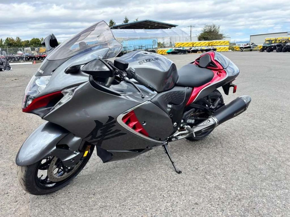 2024 Suzuki Hayabusa photo 4