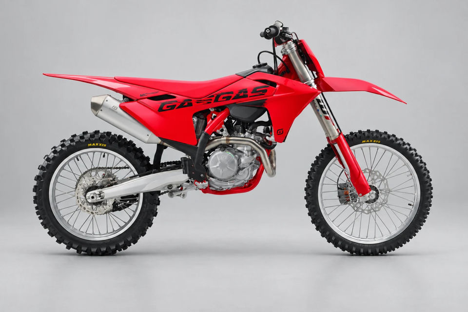 2025 GASGAS MC 450F photo 1