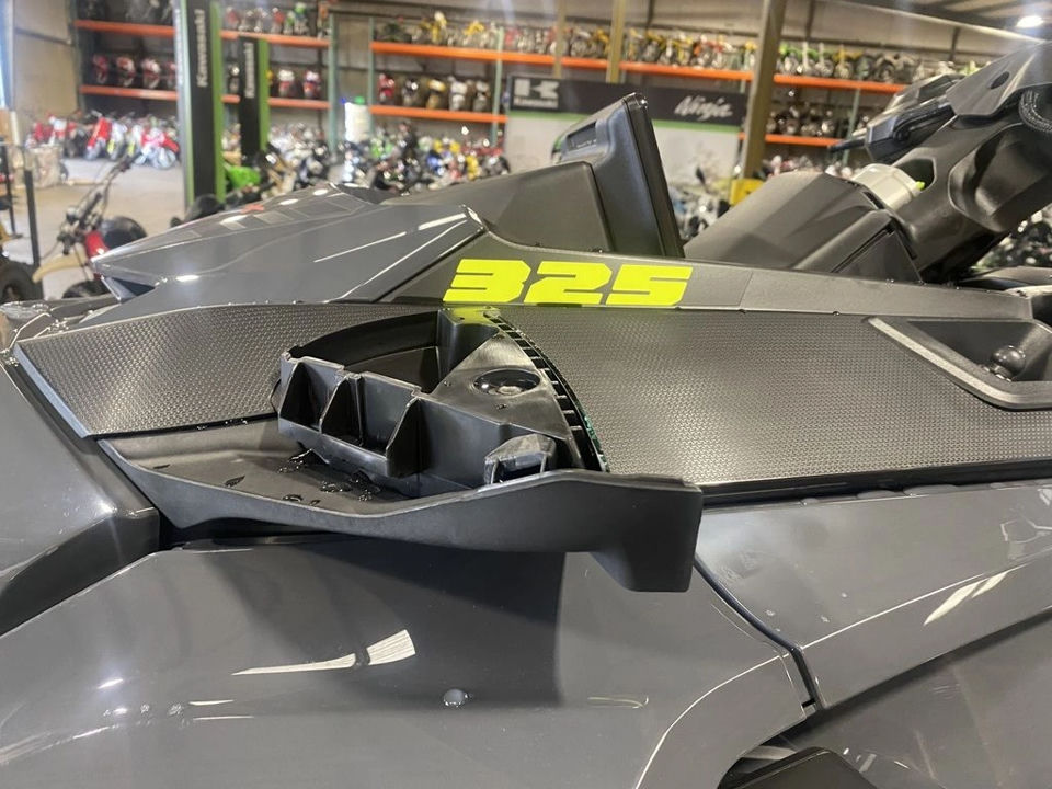 2026 Sea-Doo RXT®-X® 325 with Sound System photo 2