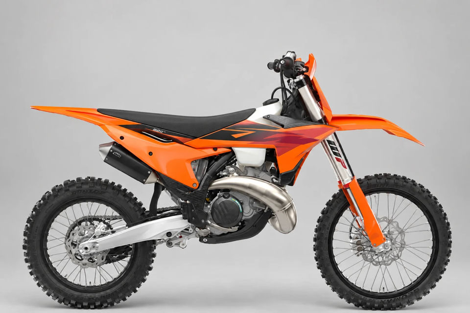 2027 KTM 300 XC photo 1