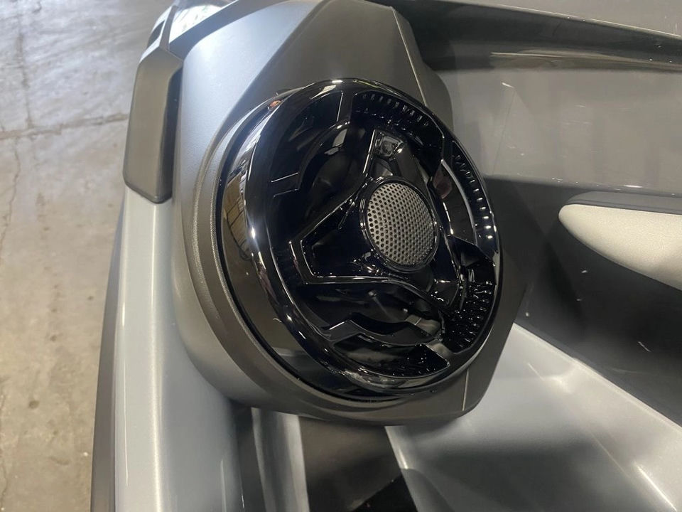 2026 Sea-Doo RXT®-X® 325 with Sound System photo 4