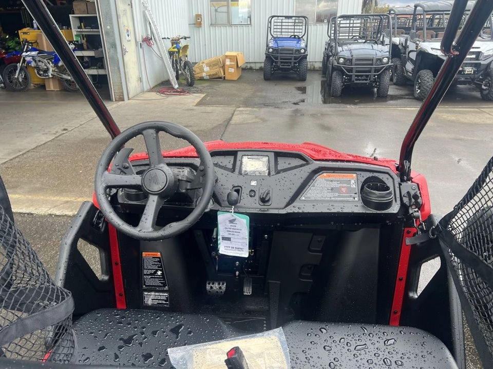 2026 Honda Pioneer 520 photo 5