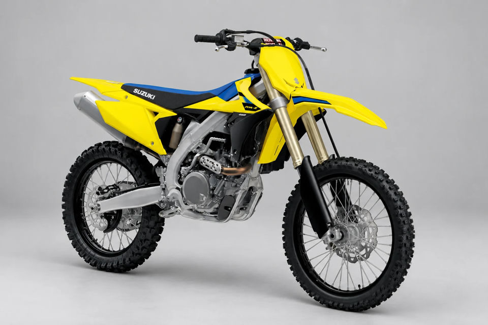 2027 Suzuki RM-Z450 photo 1