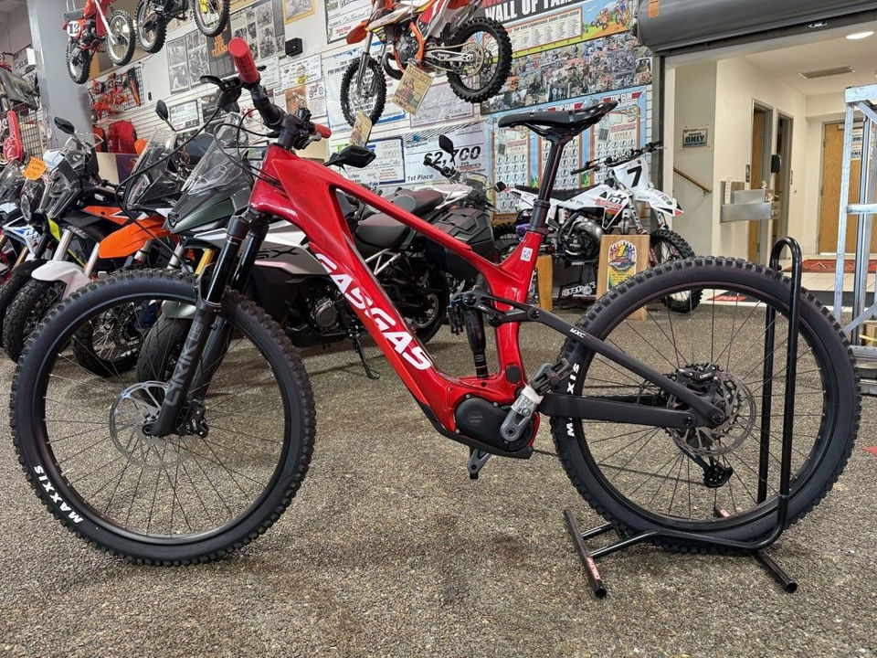 2024 GASGAS MXC4 US 29/27.5 L/XL 125 GX photo 1