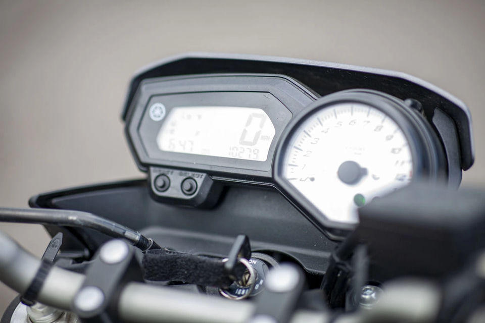 2013 Yamaha FZ8 photo 16