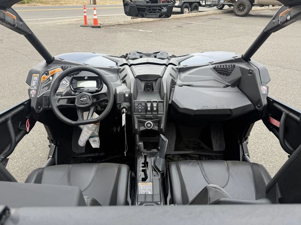 2026 Can-Am Maverick X3 RS 72" TURBO photo 3
