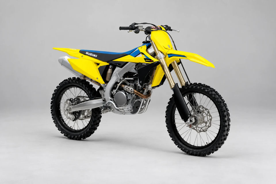 2027 Suzuki RM-Z250 photo 2
