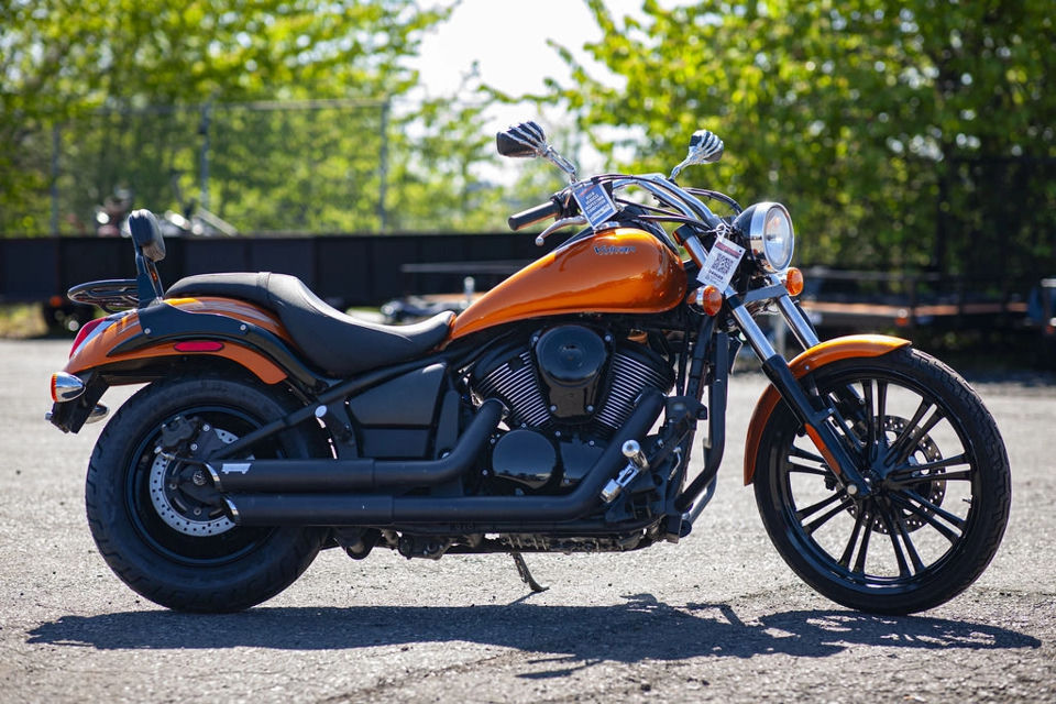 2012 Kawasaki Vulcan® 900 Classic photo 2
